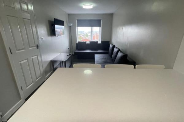 Ryan I Air I Bnb - 102 Mill Street - Free Parking 利物浦 客房 照片