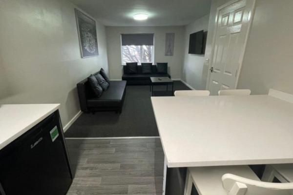 Ryan I Air I Bnb - 102 Mill Street - Free Parking 利物浦 客房 照片
